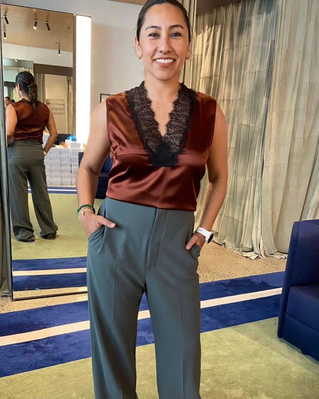 Clothes are not just a basic necessity, they have the power to lift us or bring us down; they also influence how others perceive us.

Pay attention to the clothes you wear and how they make you feel.

😌 Do you feel positive, happy, confident in your