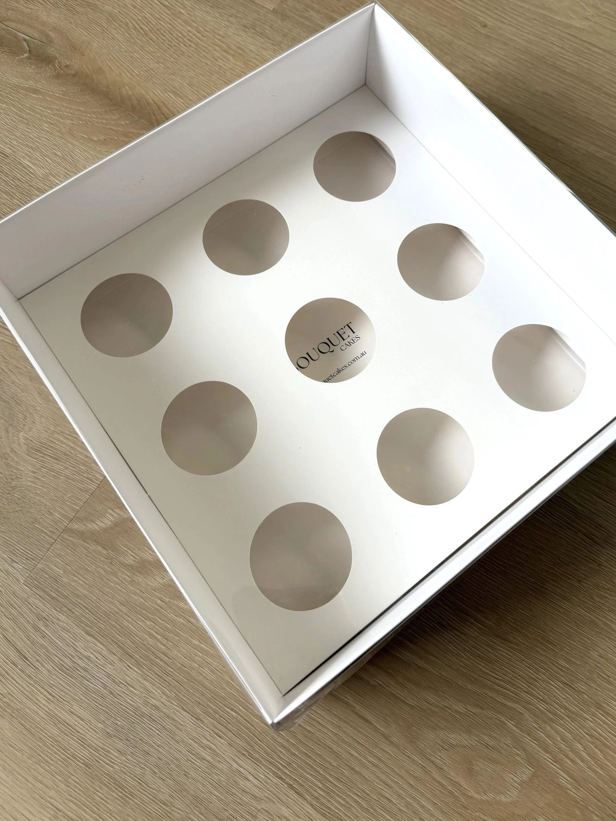 9 Hole Cupcake Box - wider spaces - full clear lid - 20 Pack