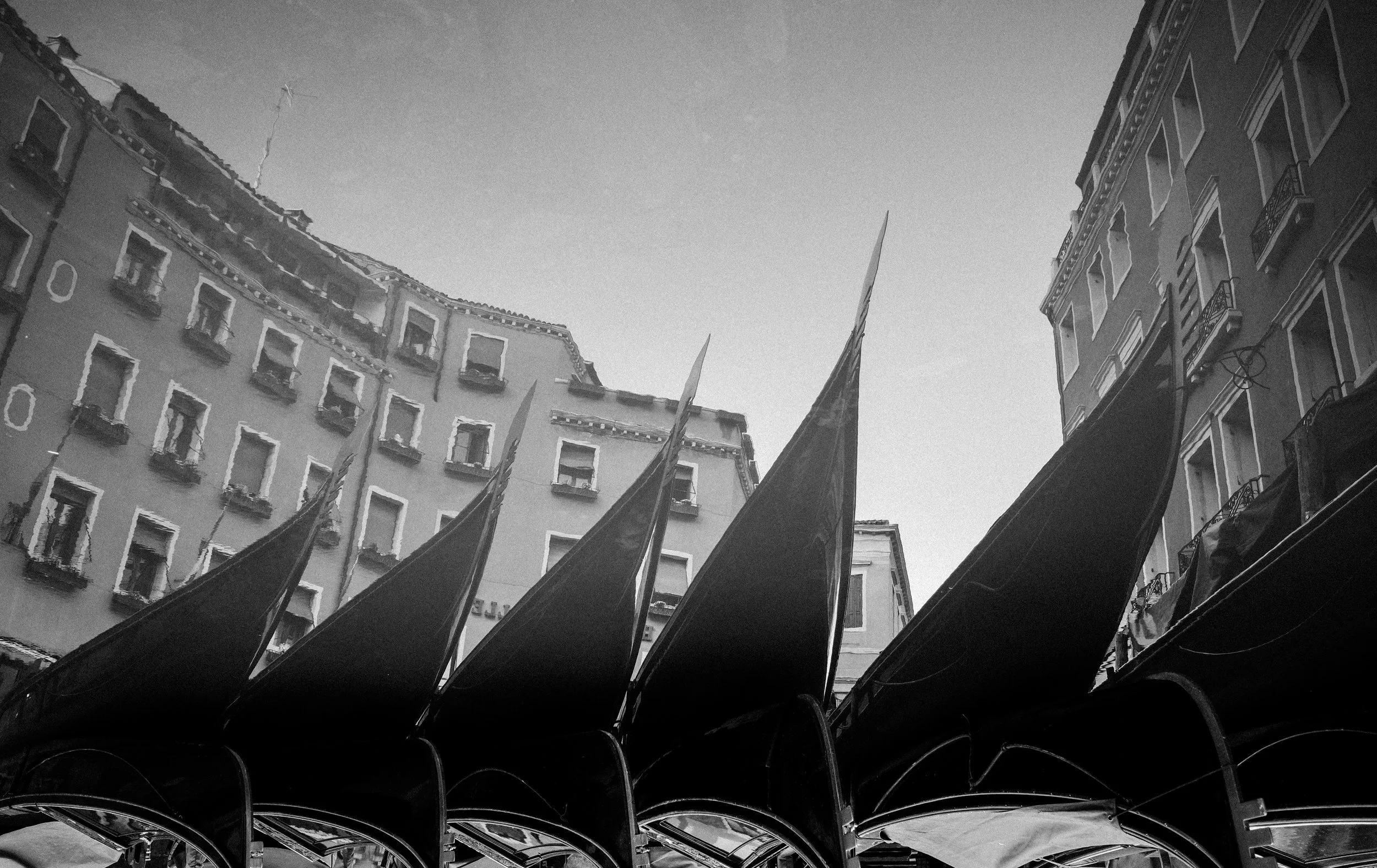 Venice reflections II
Chf. 70.- 