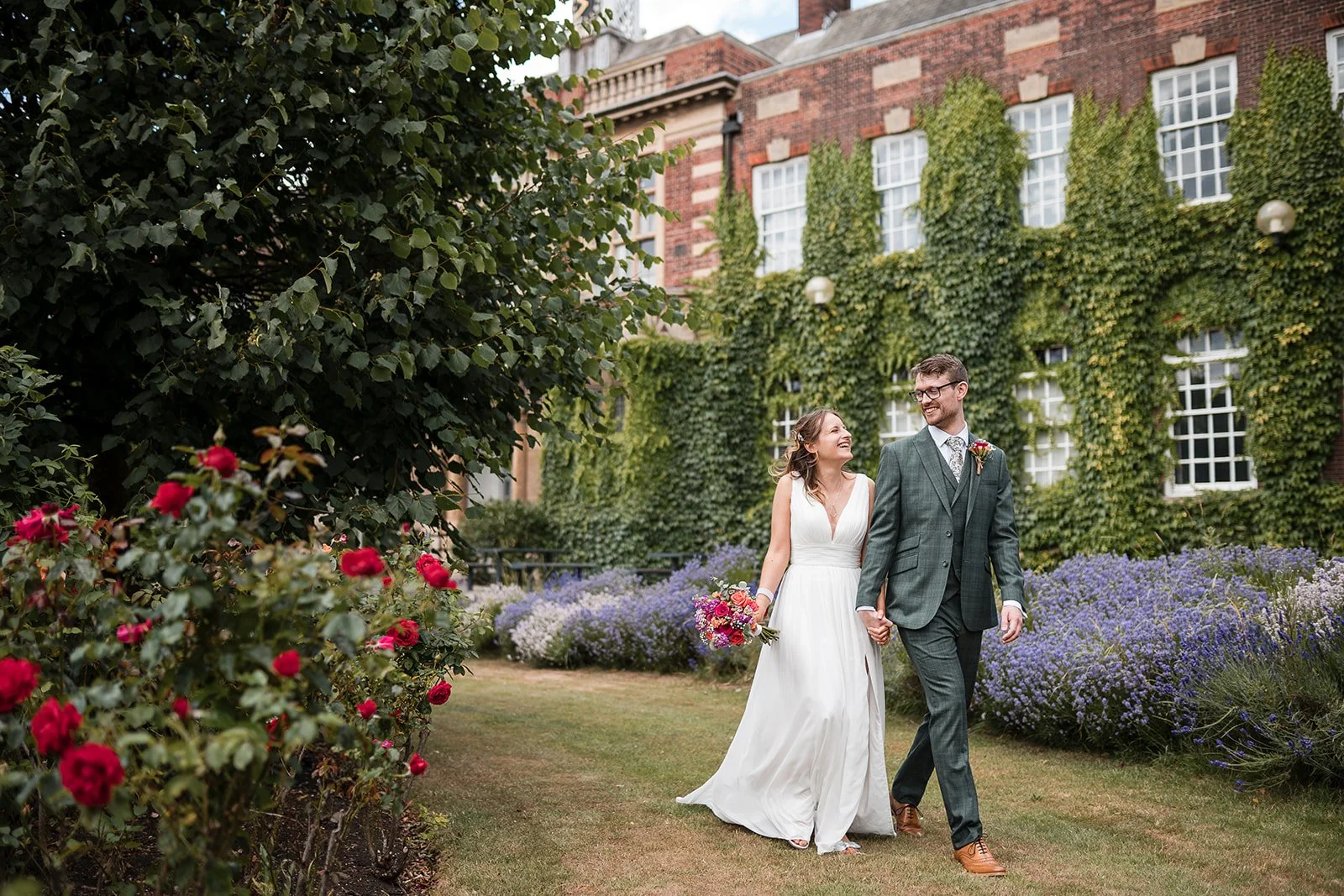 Hull university wedding photographer Christopher Kitchen Photography 1.jpg