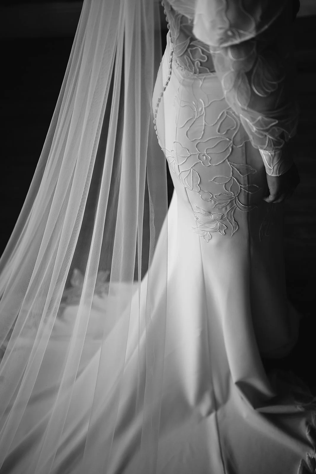 Little Wold Vineyard wedding photographer Christopher Kitchen Photography 3.jpg