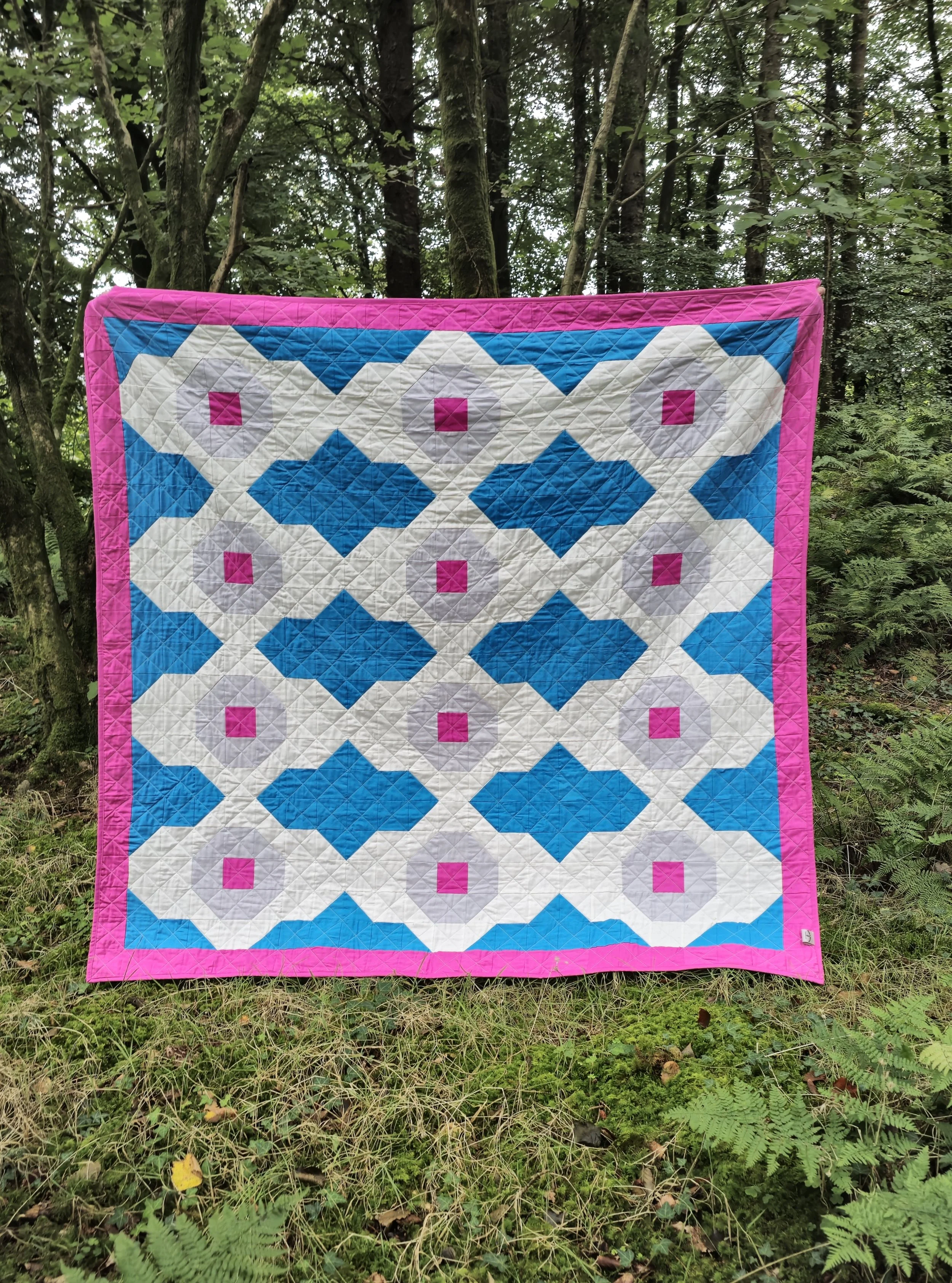 Echoed Arches Quilt Pattern Picture 1.jpg