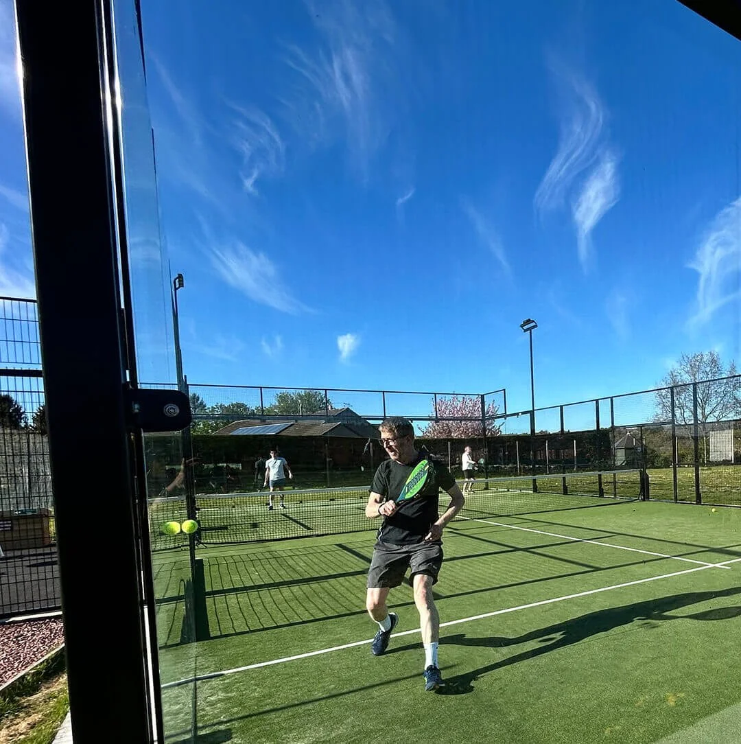 news_Padel court 2 sq.jpg