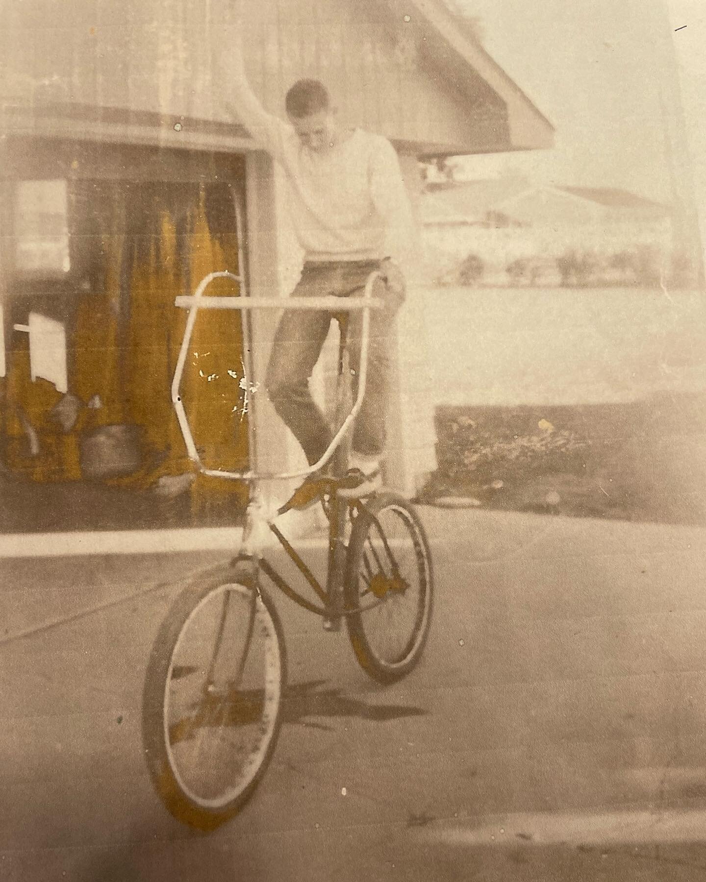 Ralph picked up this Schwinn Leader new back in 1951. Like many of us, he took his bike apart and put it back together, often in different orientations&hellip; 

In this orientation he flipped the frame upside down, built a stilt for his saddle and m