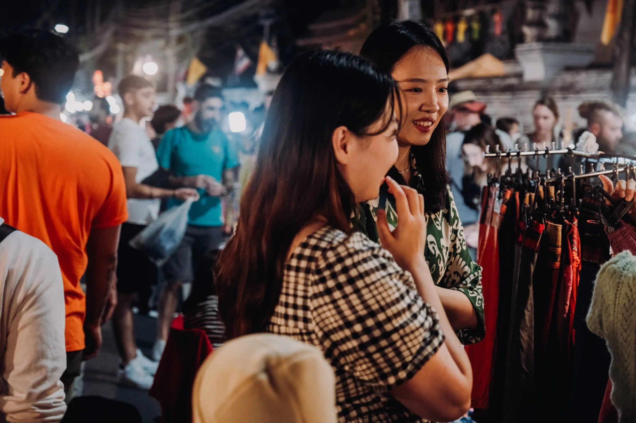 noel-flatters-photography-travel-bangkok-chinatown-2023-01-06-40.jpg