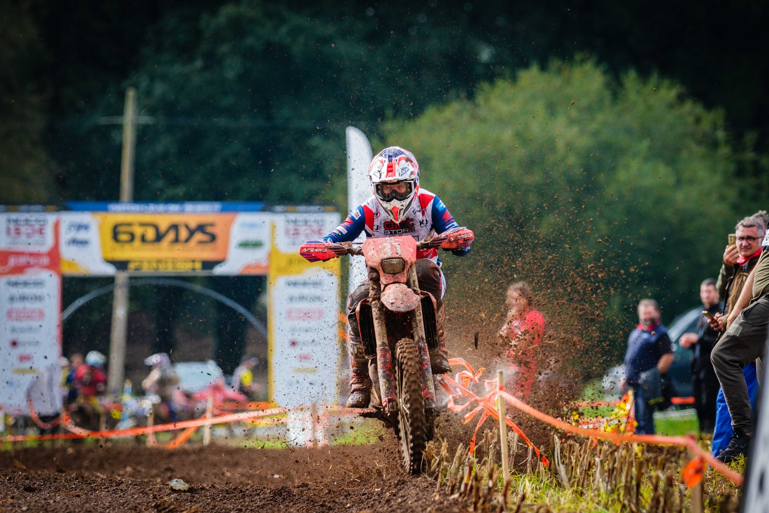 France Extend World Trophy Advantage on Day Two of NOCO FIM 6DAYS as Steve Holcombe Tops Classification