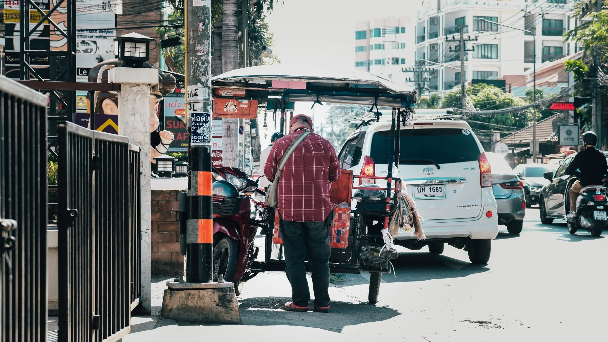 noel-flatters-photography-travel-bangkok-chinatown-2023-01-06-16.jpg