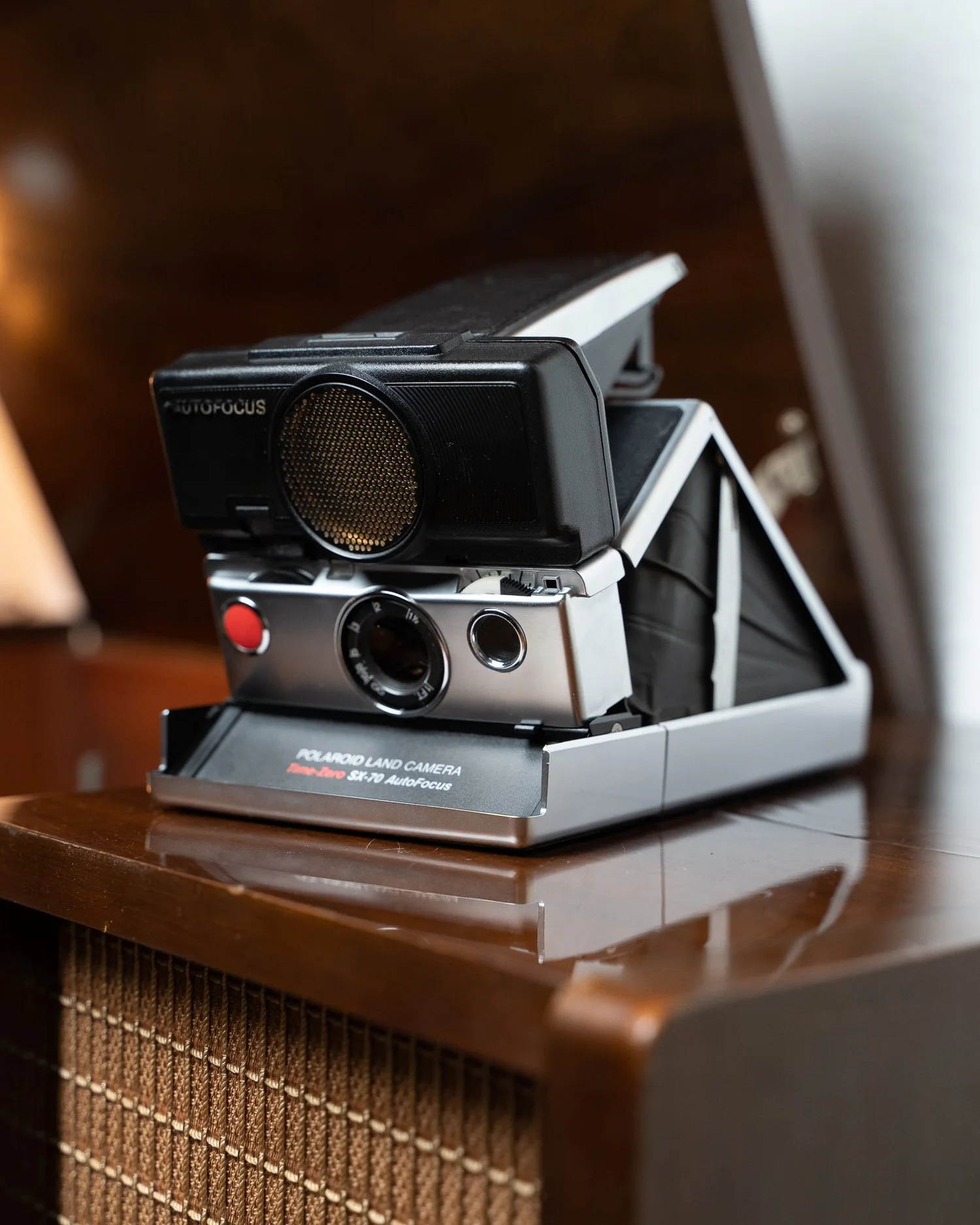 Polaroid SX70 Autofocus — Analogthriftshop