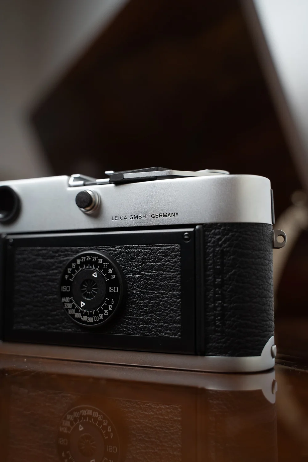 Leica M6 — Analogthriftshop