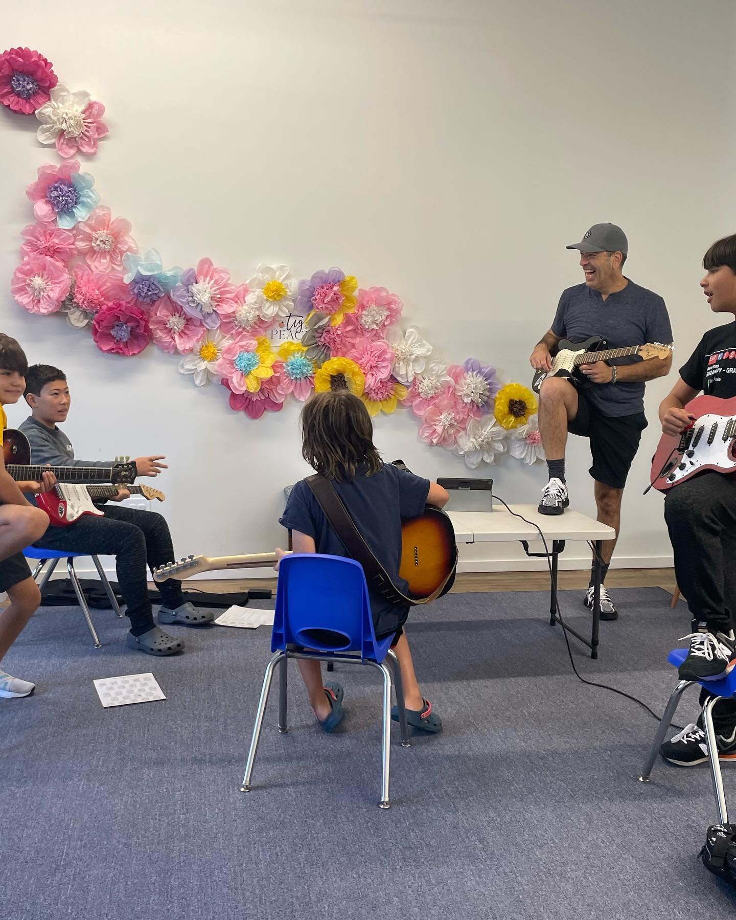 Our first day of the fall semester was a huge success.  Welcome back everyone! #premier #music #studio #students #fall #2022 #piano #voice #guitar #classes #smiles