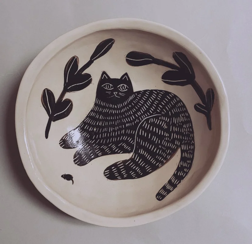 Sgraffito Cat Bowl