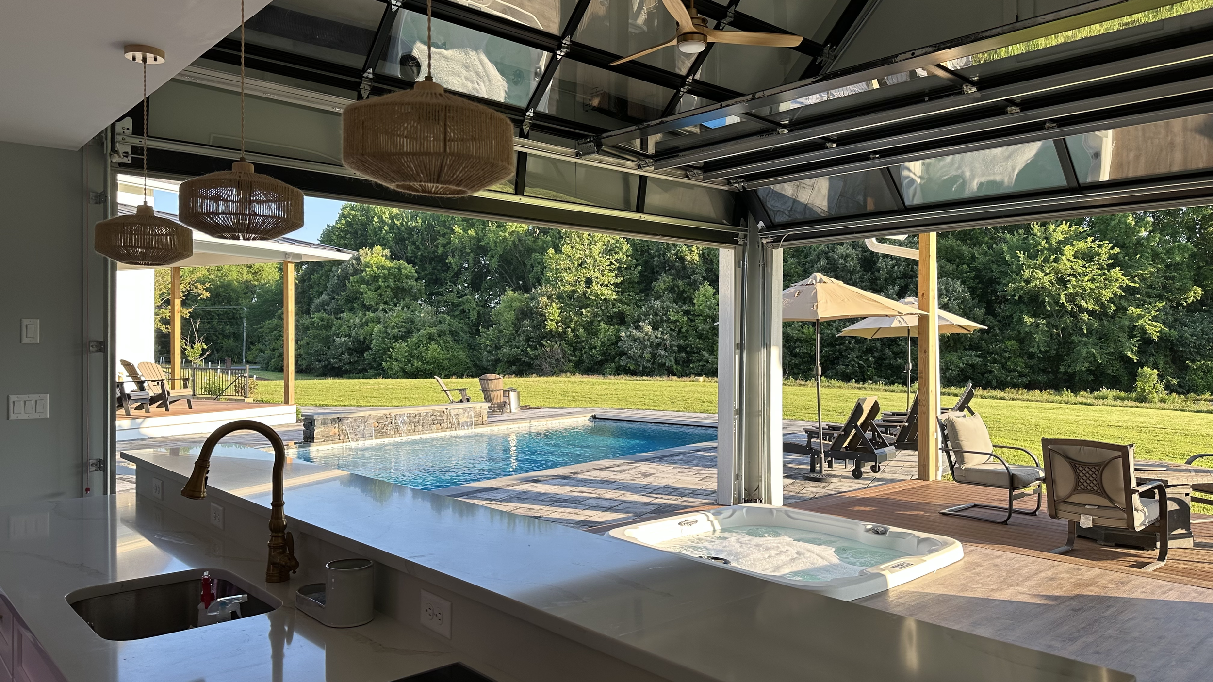 Bennett Point Farmhouse - Pool House Hot Tub