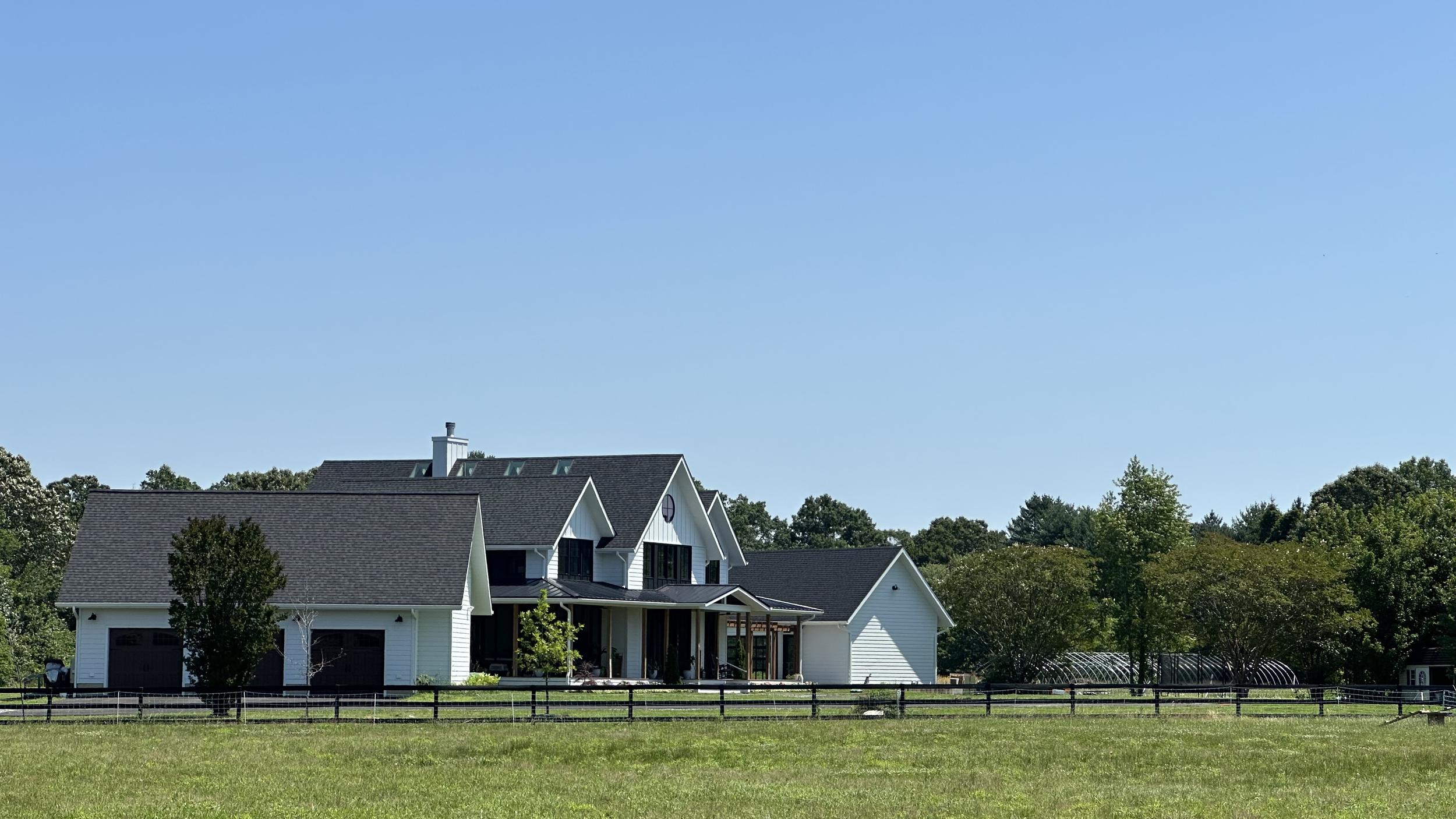 Bennett Point Farmhouse - Front Left  Far