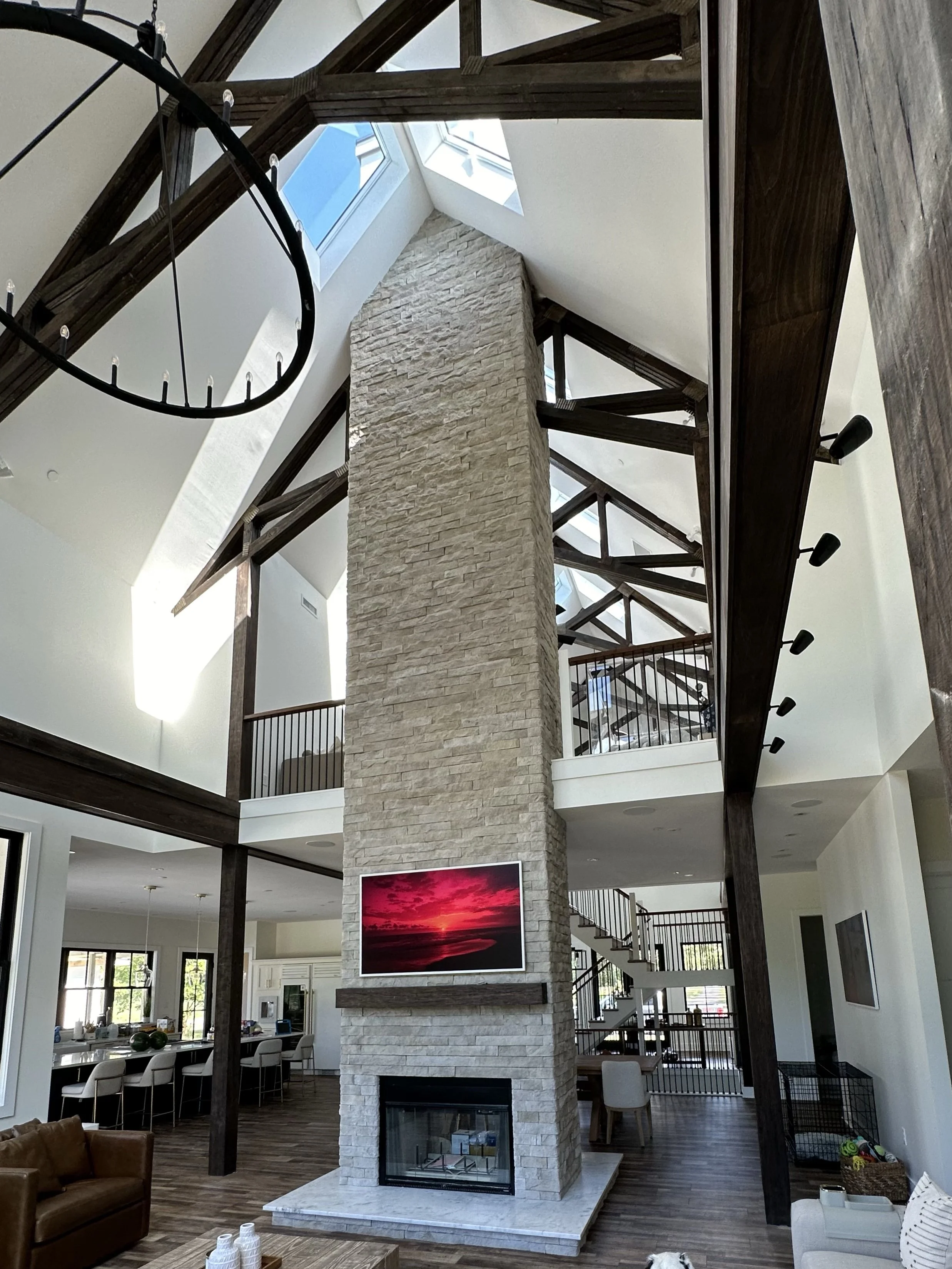Bennett Point Farmhouse - Fireplace