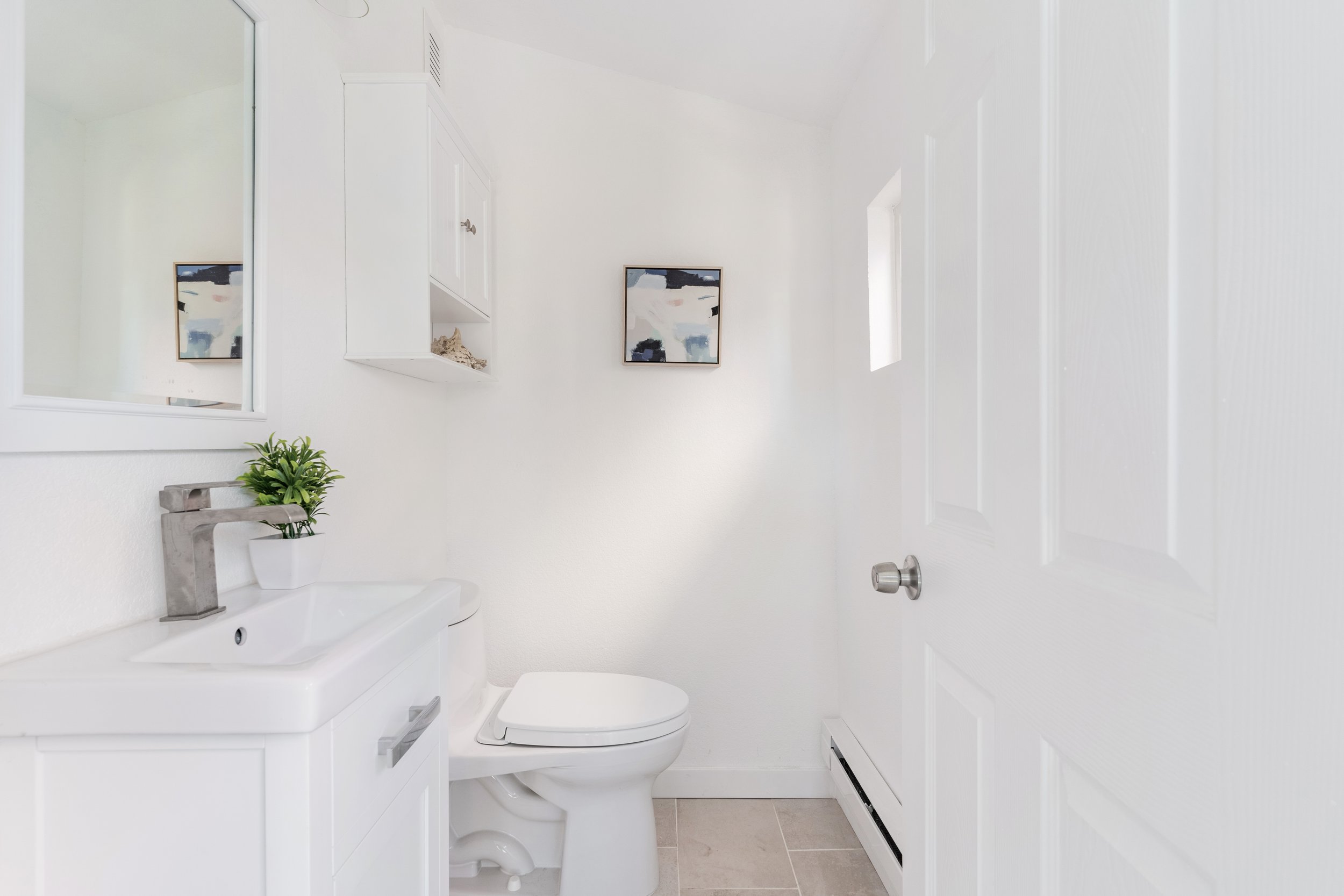 RealEstate-2a384306-5e84-43b0-9d93-a82ec9c31a2c-018.jpg