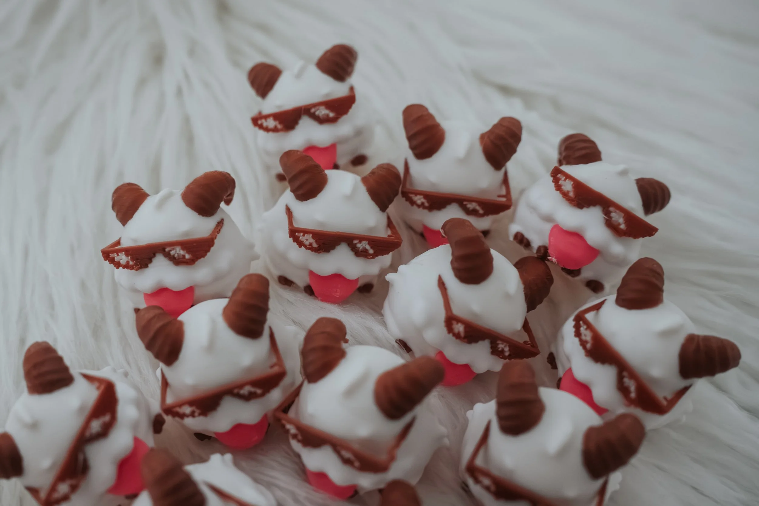 Poro hairclips