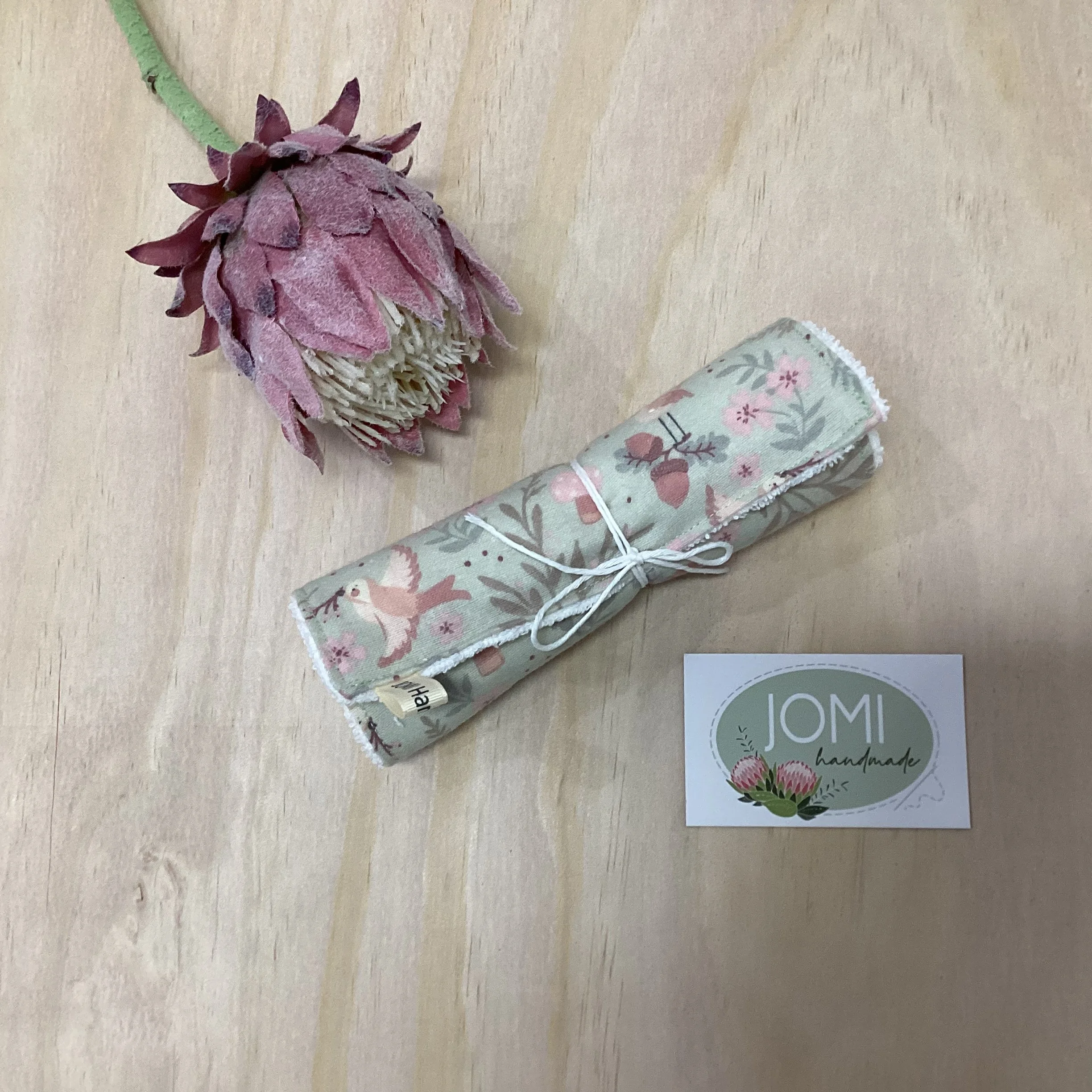 Pretty Birdie Burp Cloth