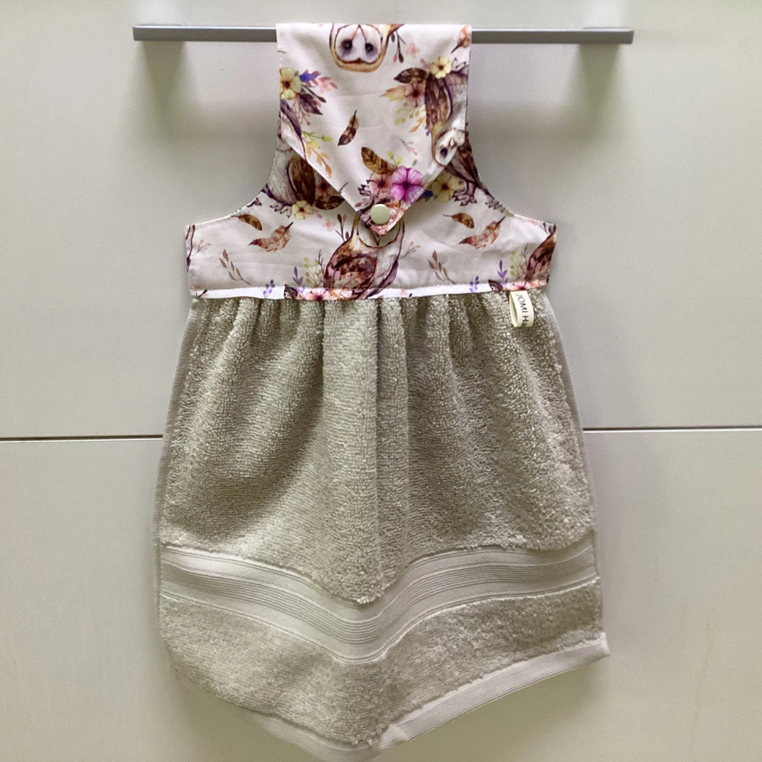 Cream - Owls Hanging Hand Towel