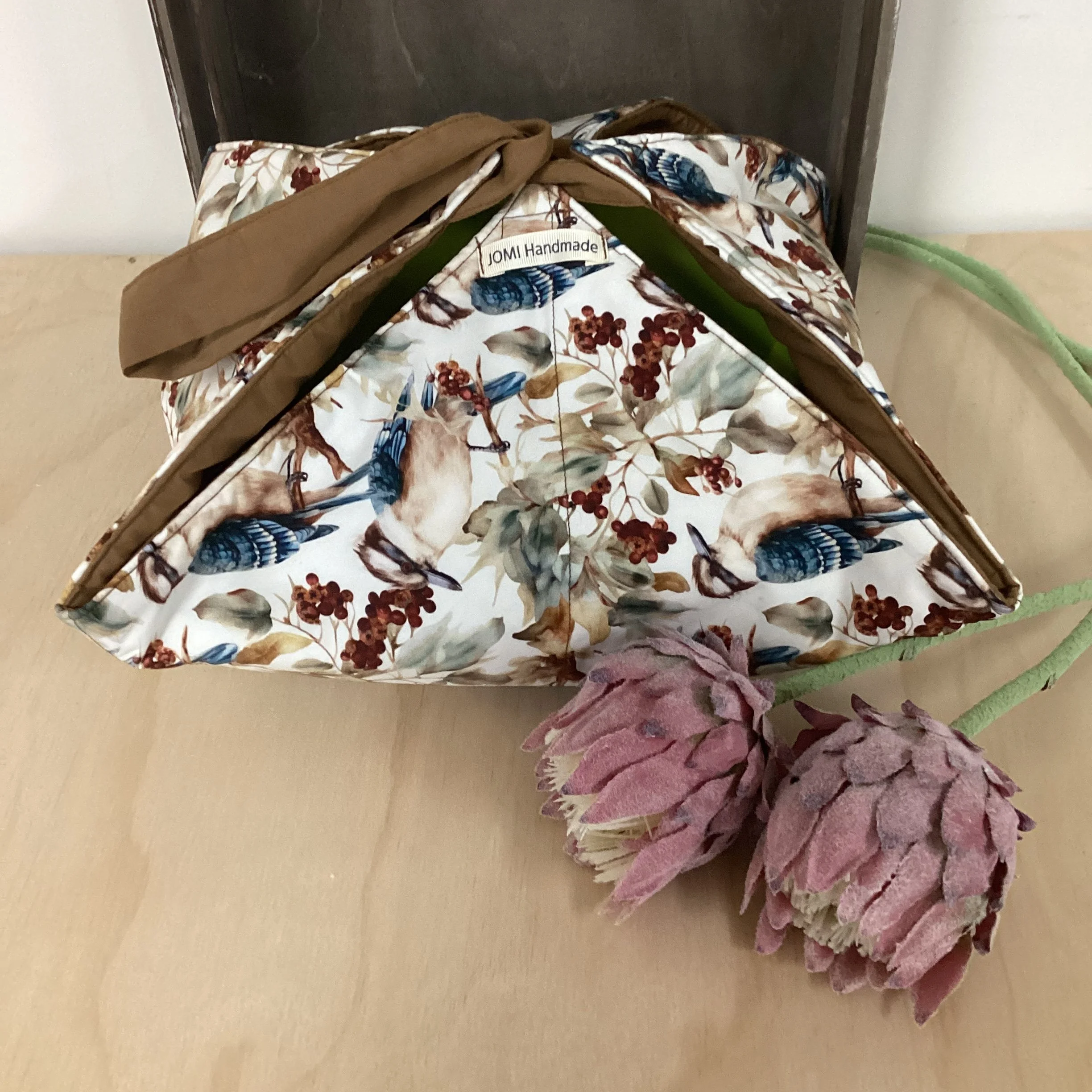 Kookaburra Casserole Carrier