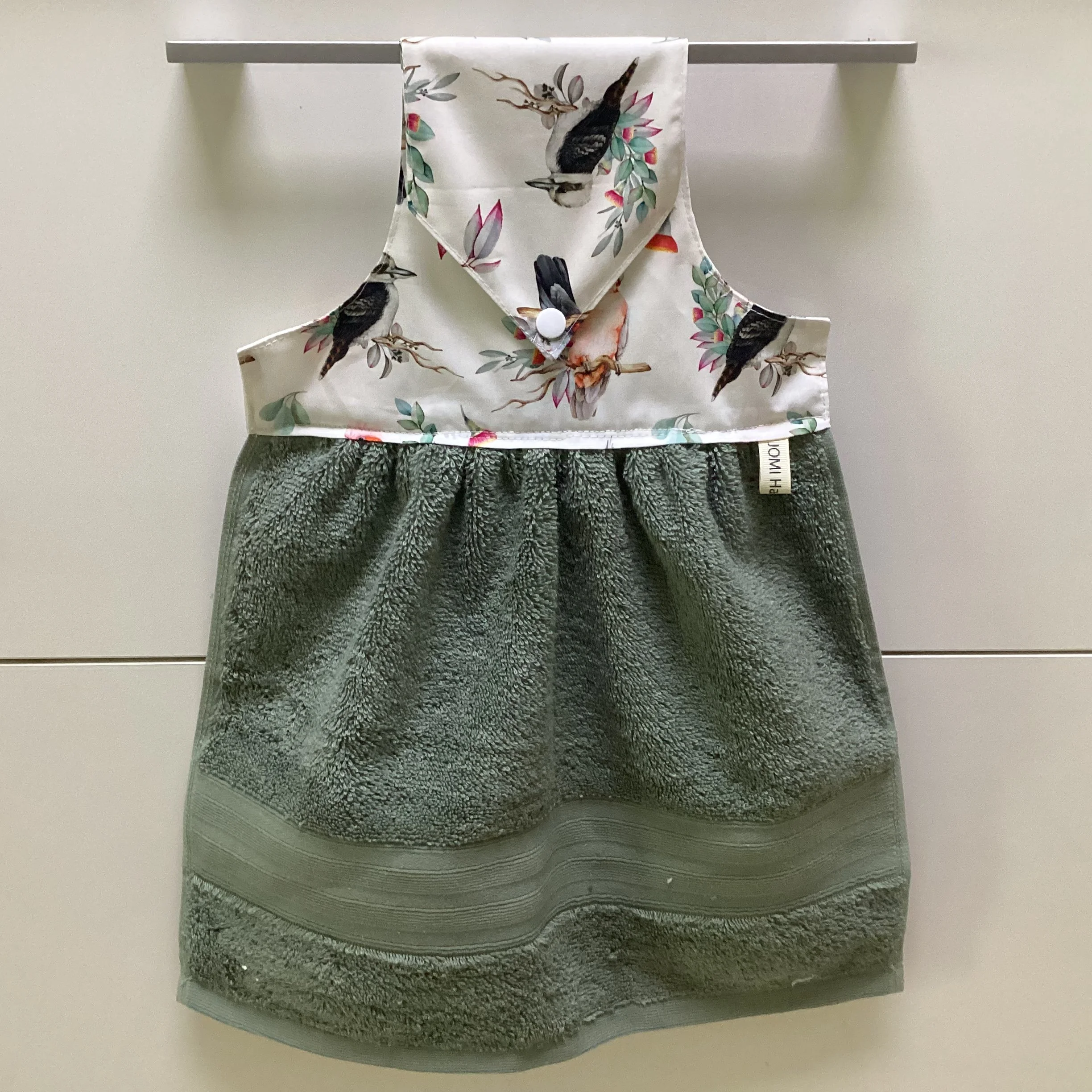 Feathered Friends Hanging Hand Towel