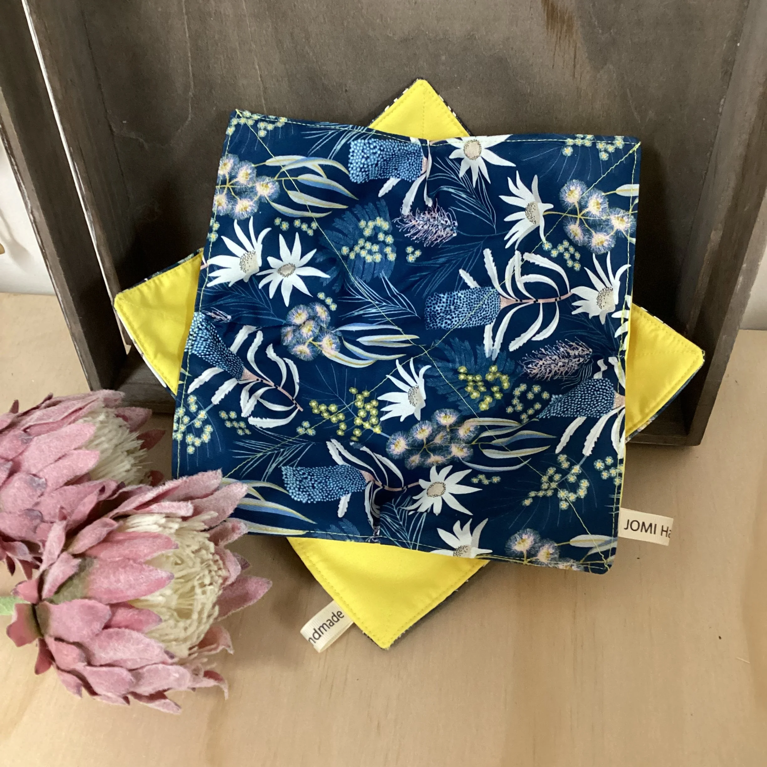 Moonlight Flora Yellow Microwave Bowl or Plate Cosy