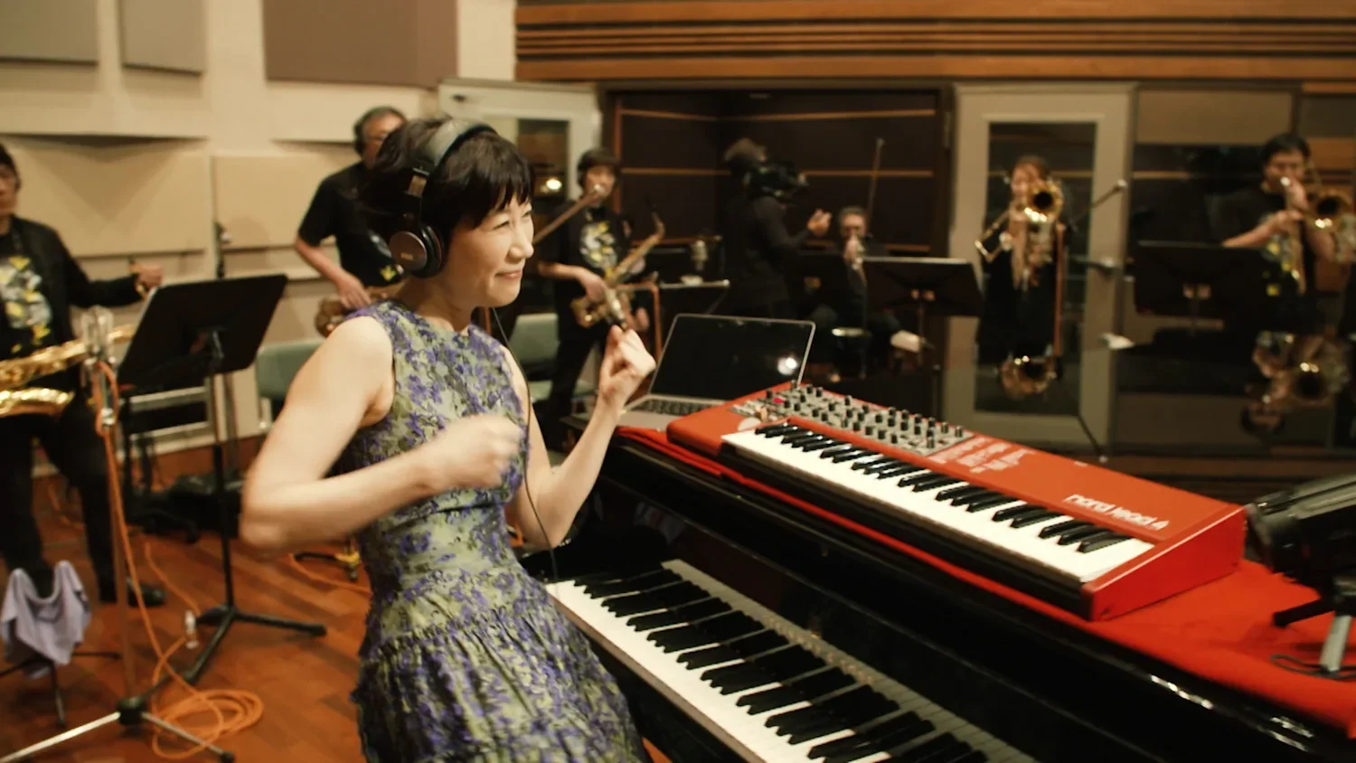 JQ Magazine: Yoko Kanno with Seatbelts, Creepy Nuts, Paul Gilbert