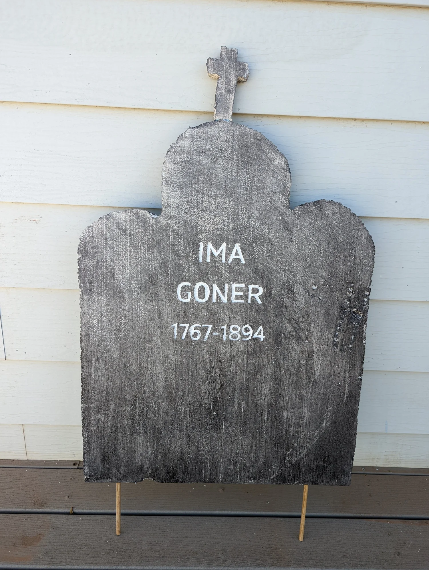 DIY Tombstones — Em Hales Home