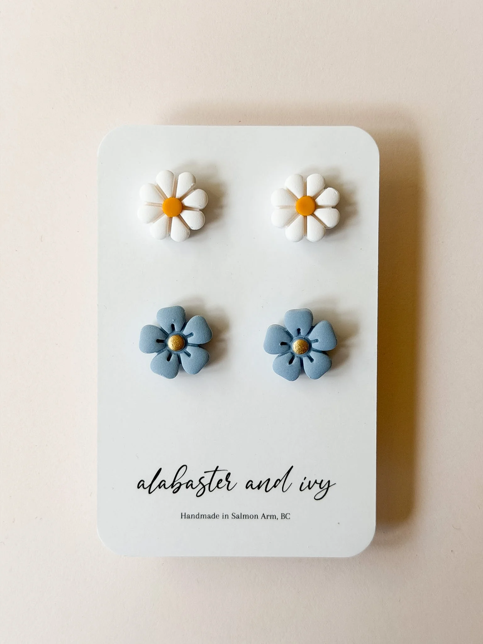 Daisy and Forget Me Not Stud Pack.jpg