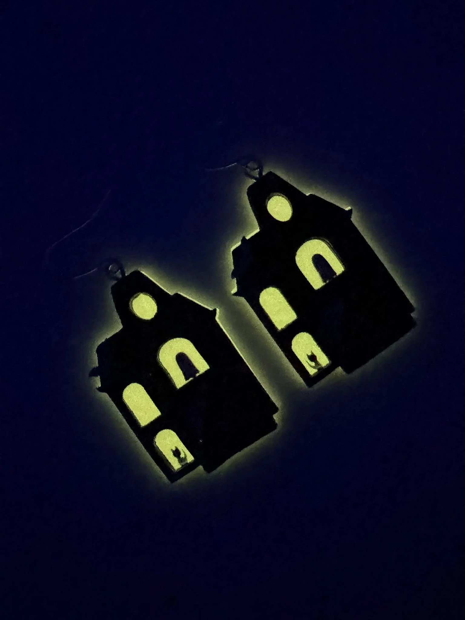 Glowing Haunted House.jpg