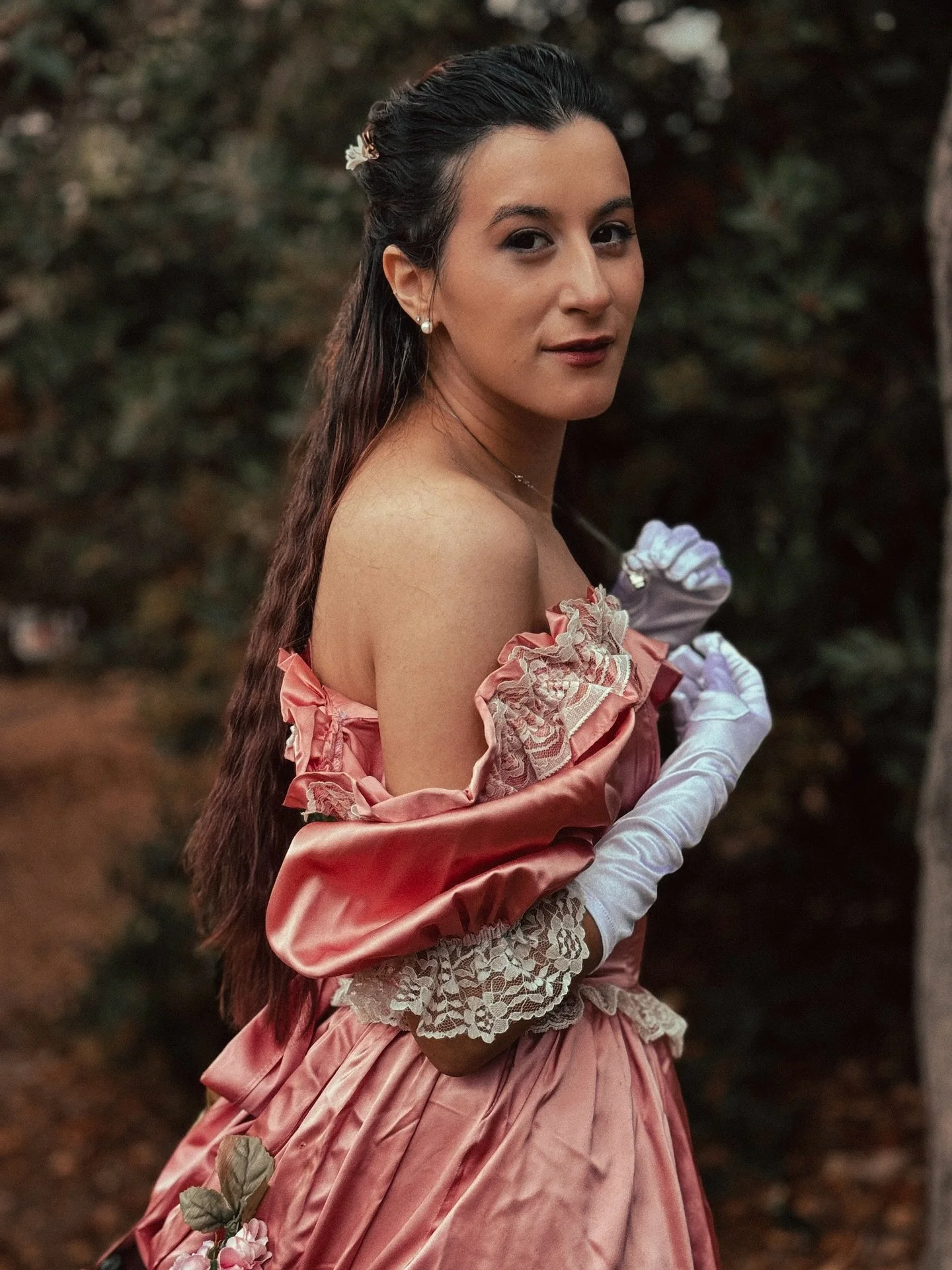 Victorian and Rococo-inspired costume/cosplay I cobbled together based on Christine Daae’s masquerade gown in the Phantom of the Opera (2004) – both for Halloween this year + our annual fall symphony! (Whose contest theme this year was Pa