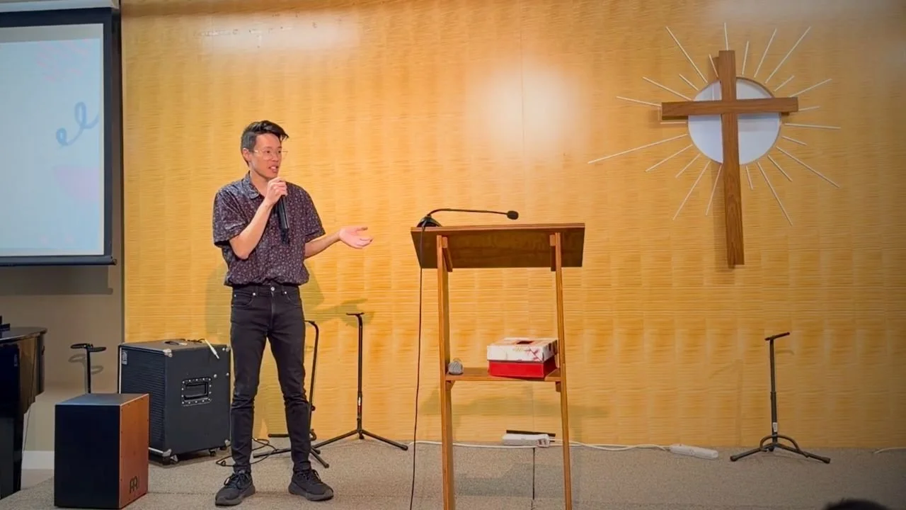 Divided Heart, Divided Kingdom