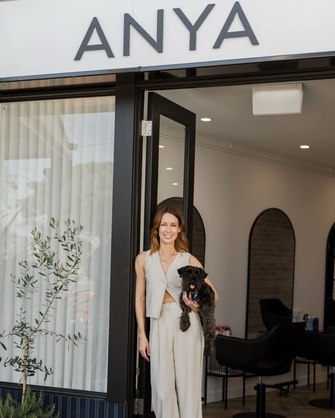 Self-introduction time, I&rsquo;m Anya, and this is my trusty sidekick, Bonnie 🐾

2024 was a BIG year! Opening another salon wasn&rsquo;t on my radar at the start, but when the right opportunity comes along, sometimes you just have to say YES! ✨

20