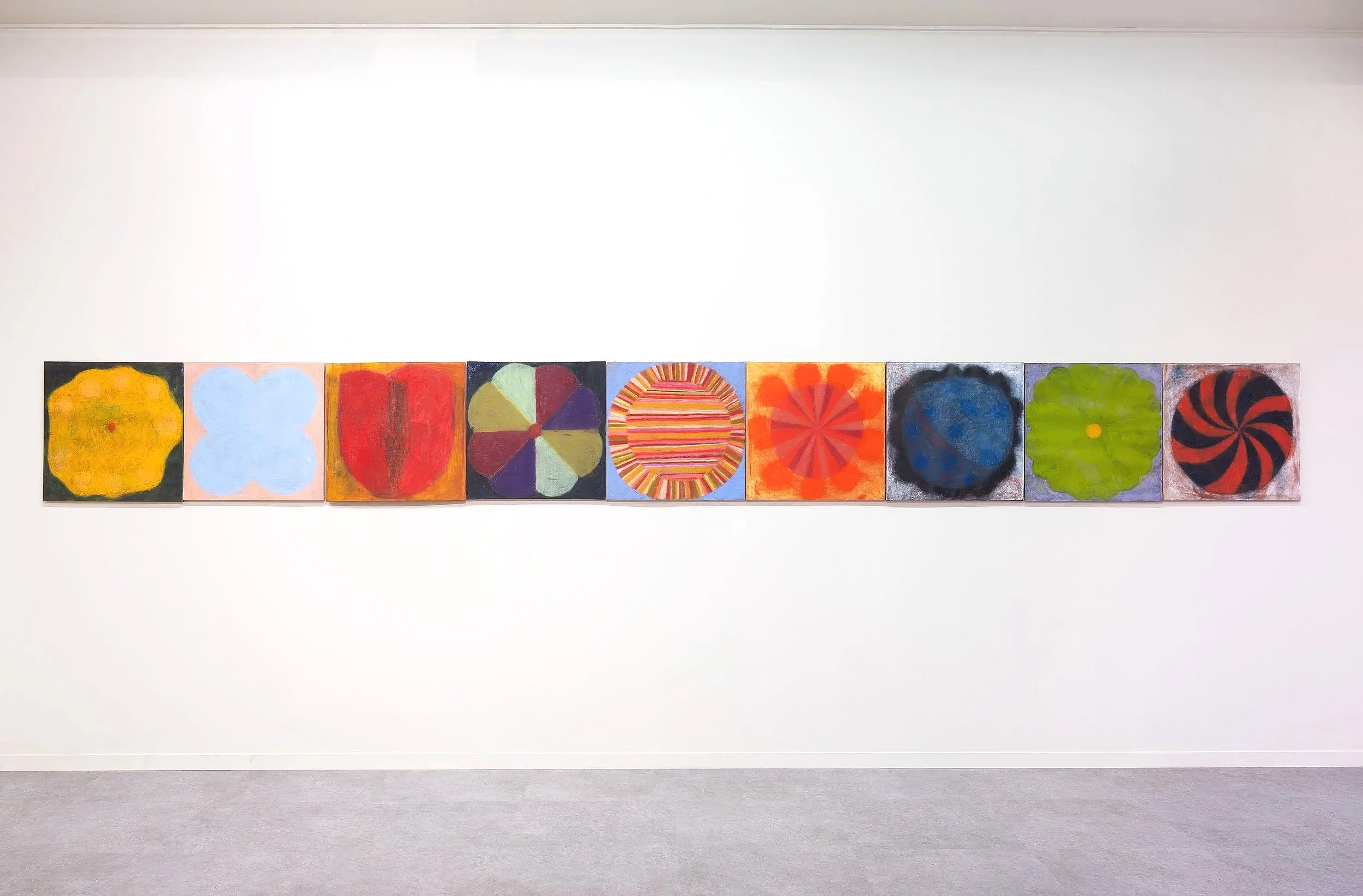 NI TANKER I HODET SAMTIDIG