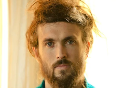  Alex Ebert