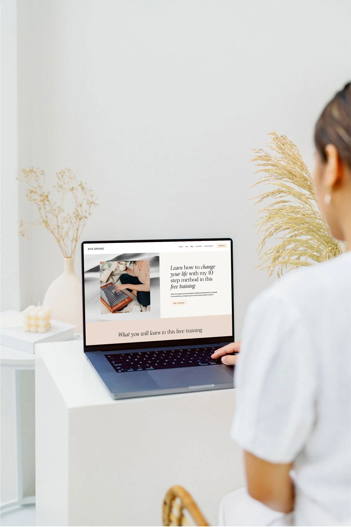 AvaGrand-Mockup-Freebie.jpg