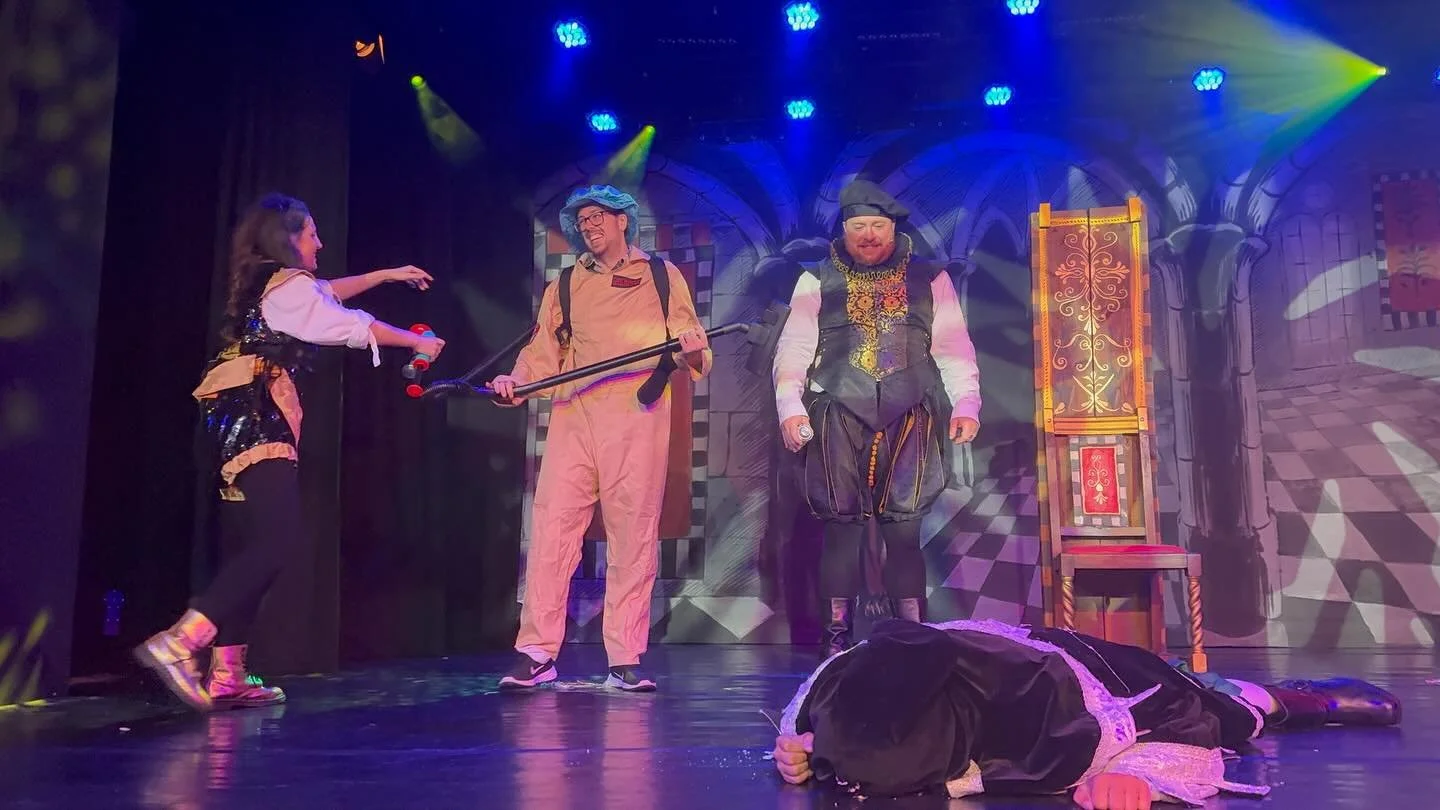 We had an absolutely brilliant night @shitfacedshakespeare in London. The cast were superb, and of course the WITTIES got involved. Jaci was on the gong, Tracy on the tambourine, Tom on the cornet, Pip on the bucket, and Ed on the stage as Lord Ed Po