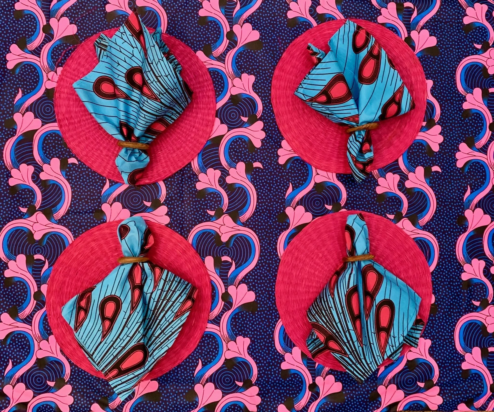 Round Tablecloth - Chew Make Me Happy