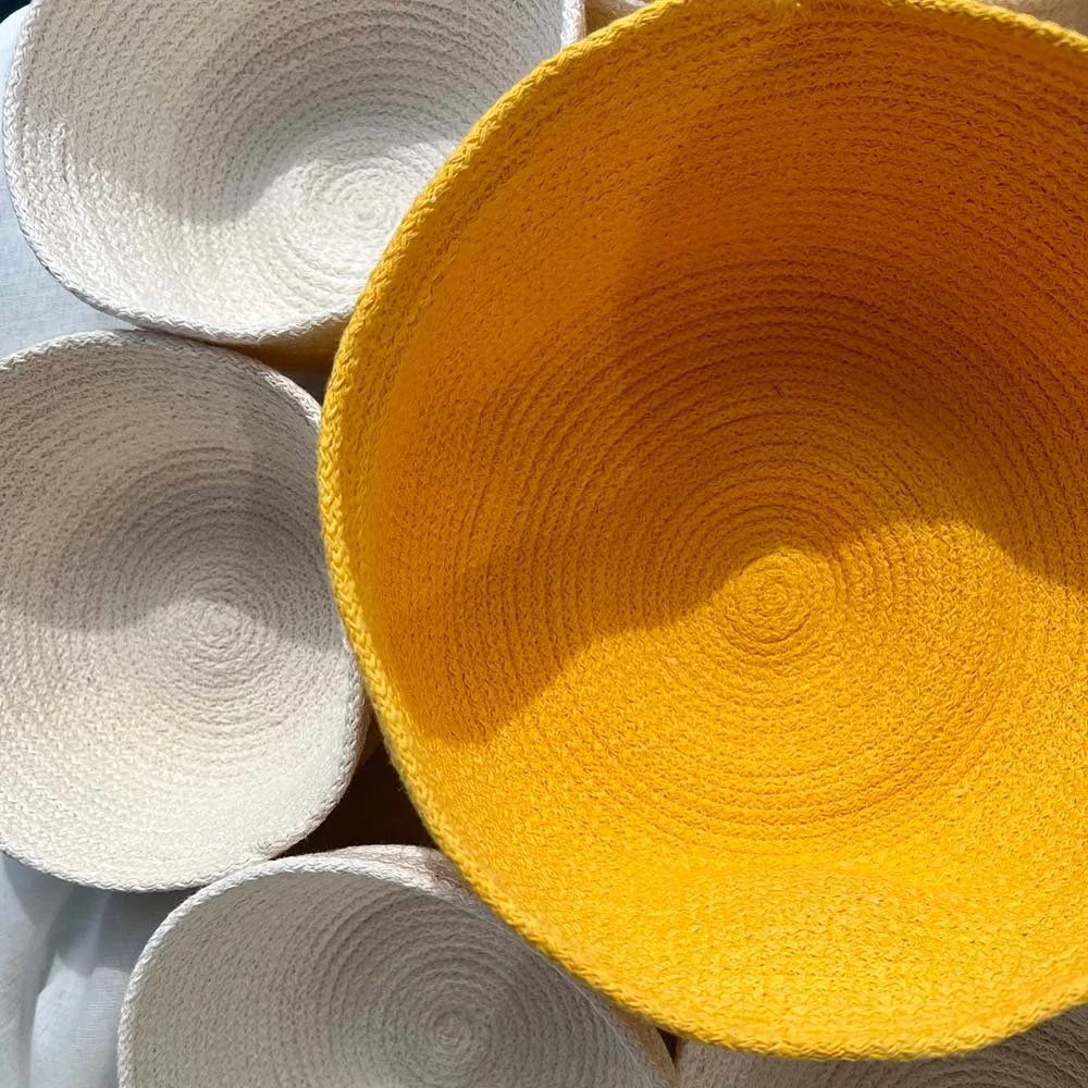 18/5 – 8/6 Tina Domeij (medlem), textil installation