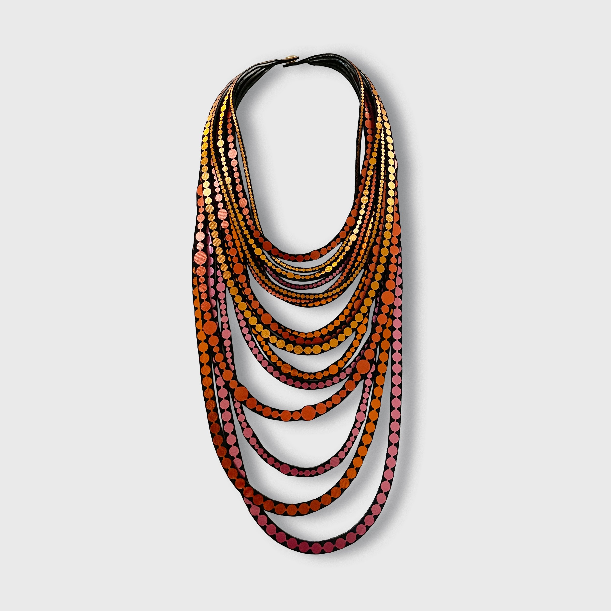 CIRCULAR PEARLS LONG pumpkin matorange orange brinkpink