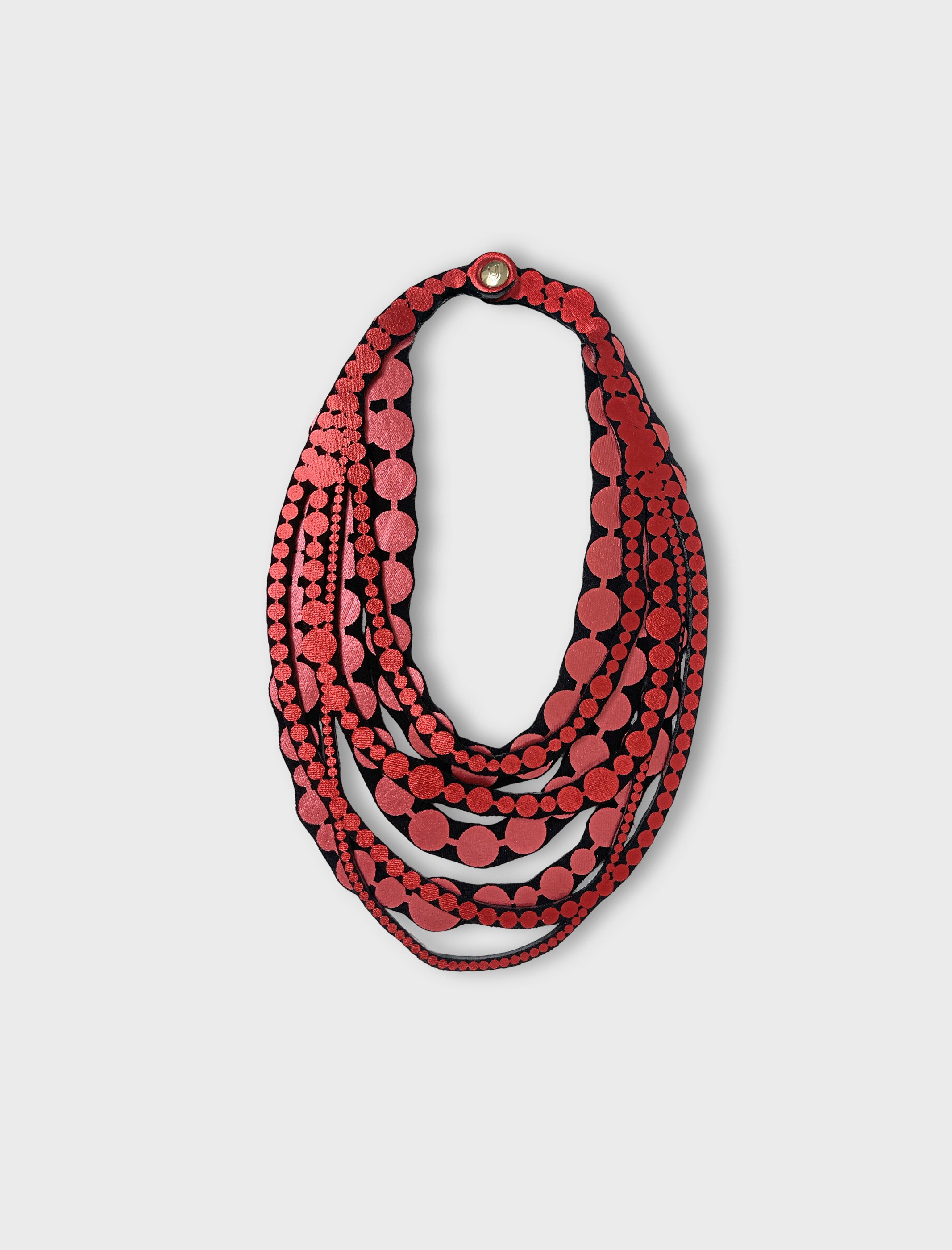 PEARL TRÉS PETITE red coral