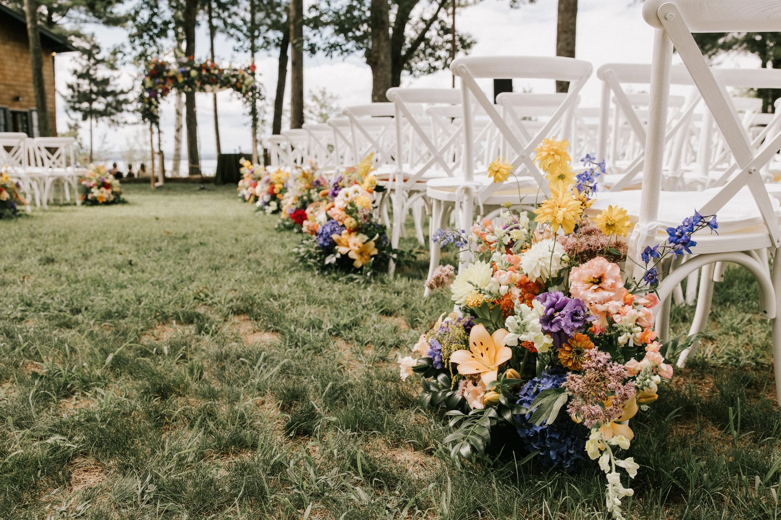0813_Lindsay+NickWedding_jamiemercuriophoto2022-502.jpg