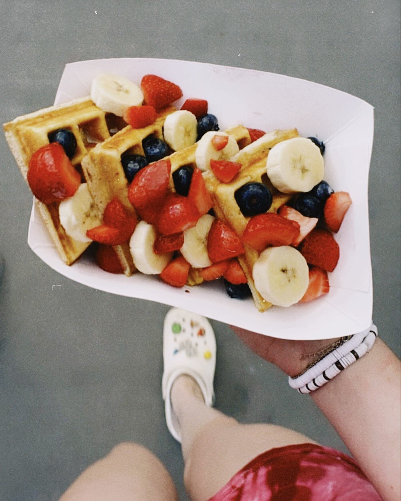 Expecting rain for the next 2 days, so walk this way back to us by the weekend to enjoy our freshly made Belgian waffles + healthy delicious smoothies 

#culturedLB