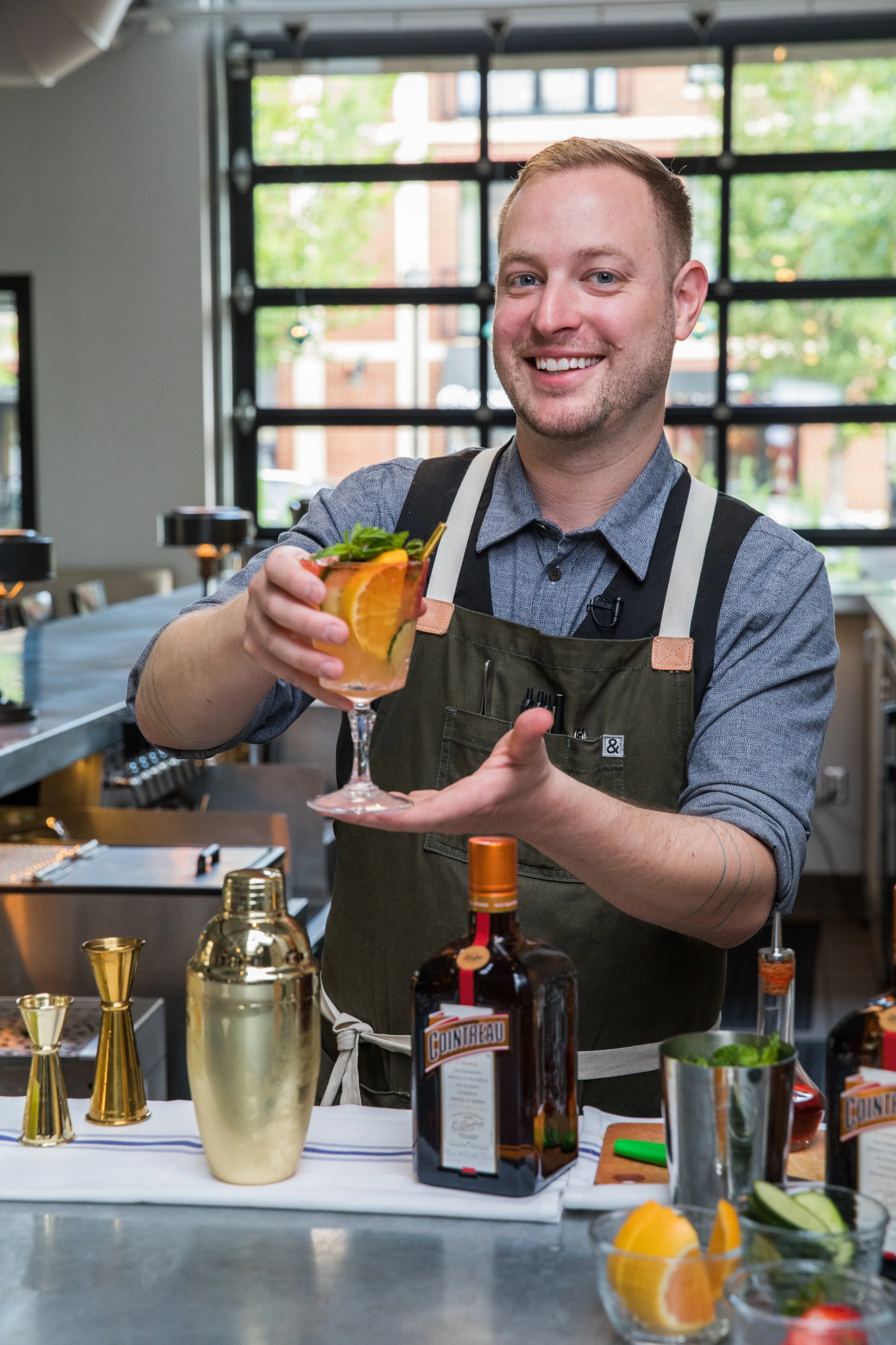 CointreauWinner_H57A0138.jpg