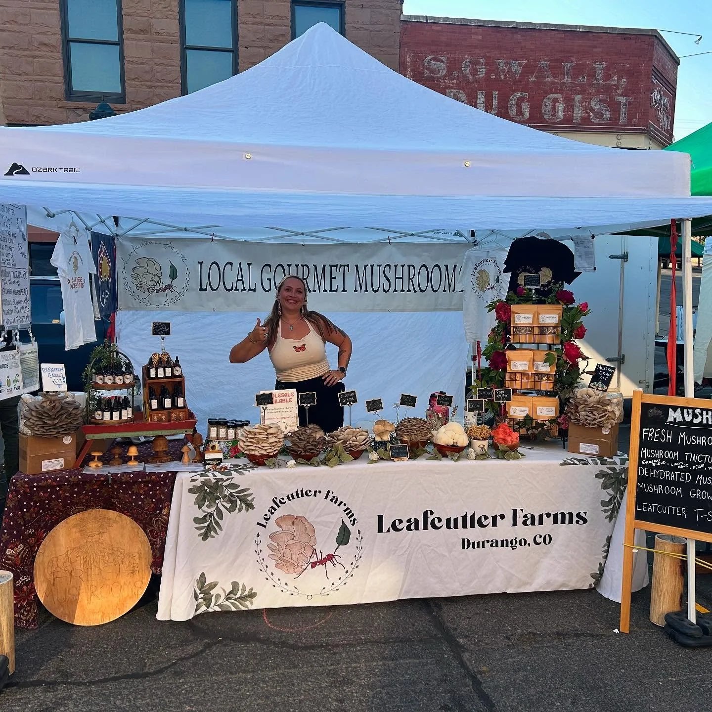 An absolutely incredible first market on Main St.!! Thank you for showing up &amp; showing out Durango 💓 we love ya!!