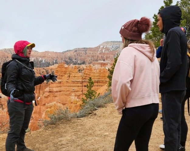 Bryce+Hiking.jpg