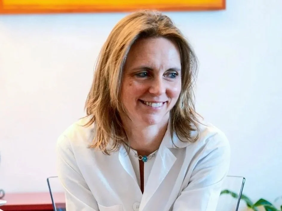 Dott.ssa Chiara Rizzi, Biologa Nutrizionista e Counselor a Milano e Rho. Oltre 10 anni di esperienza in nutrizione clinica, salute della donna e Disturbi del Comportamento Alimentare