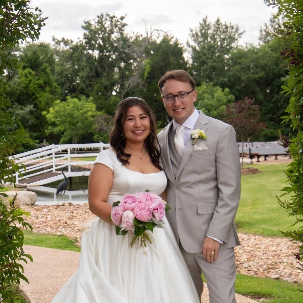 A Simple, Classic Celebration | Sara &amp; Jonathan Marino's Wedding at Inn at Quarry Ridge