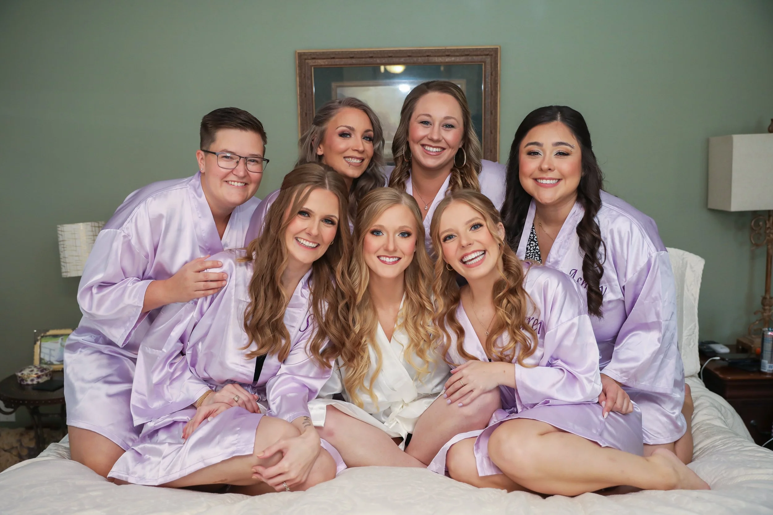 Bride getting ready with her bridesmaids at Inn at Quarry Ridge wedding venue