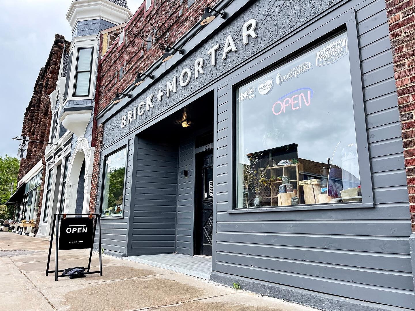 @brickandmortarim is a highly curated retail store offering high quality, natural and unique goods for a more refined experience in the Upper Peninsula. Check them out for plants + decor, food, coffee, books, footwear, clothing and accessories! #L2L 