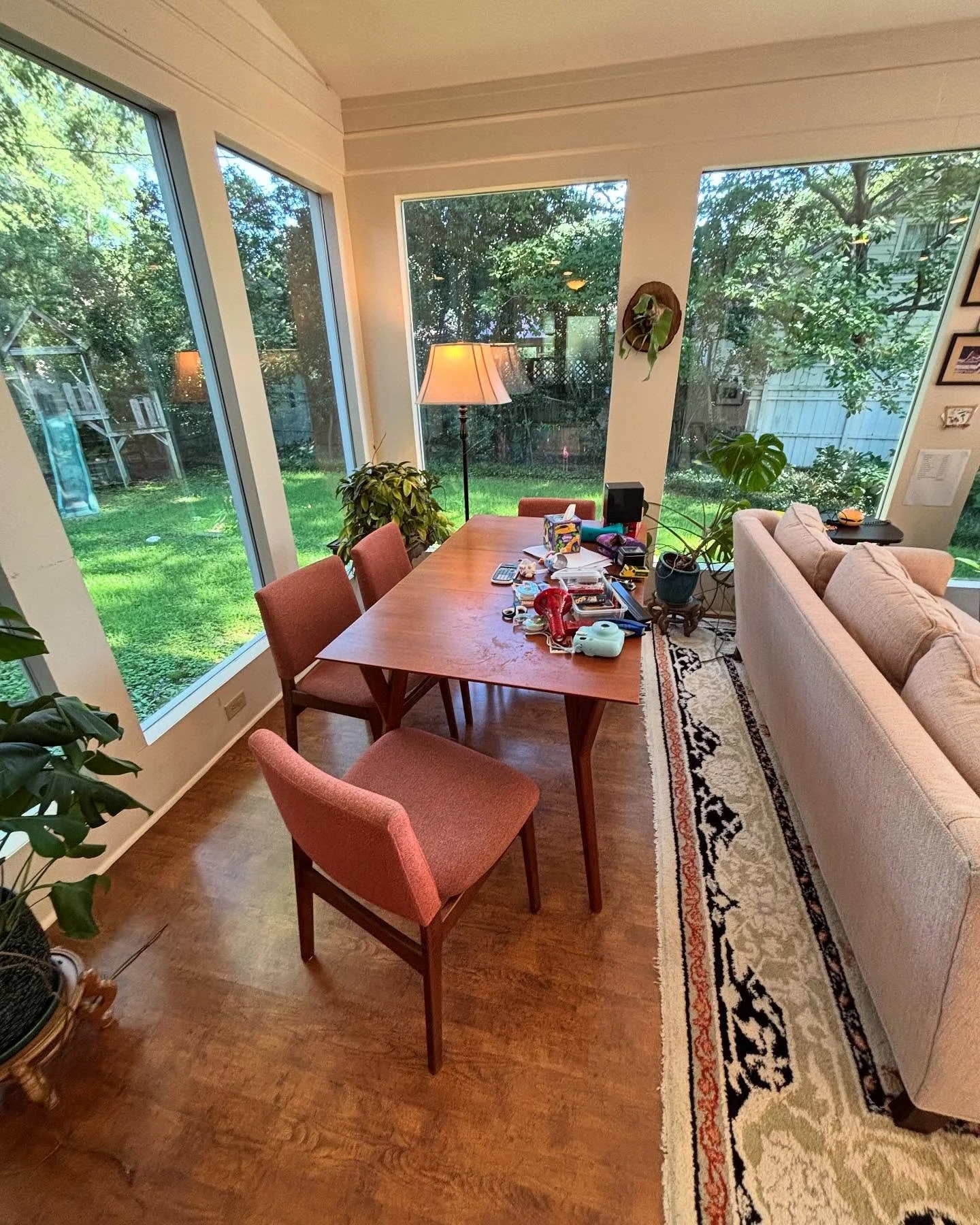 Before ➡️ After
Life gets busy, and sometimes our spaces reflect that. A little reset can go a long way. ✨

We were happy to help bring some calm and clarity back to this cozy corner.

What space in your home could use a little refresh?

#beforeandaf